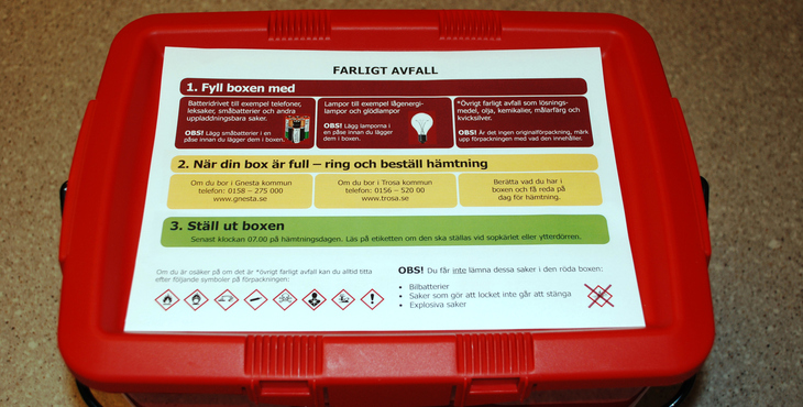 Bild på röd box för farligt avfall
